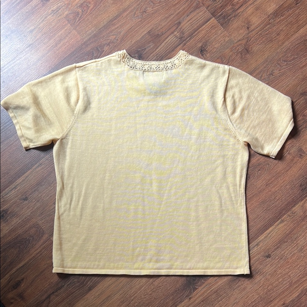 Sag Harbor Butter Yellow Short Sleeve Tee - Crochet Floral Neckline - Picture 4 of 11